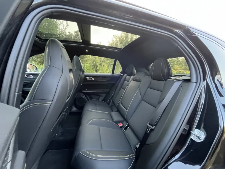 Vozili smo SUV koji ima 276 KS, hrpu opreme i cijenu koja bi mogla zabrinuti konkurenciju