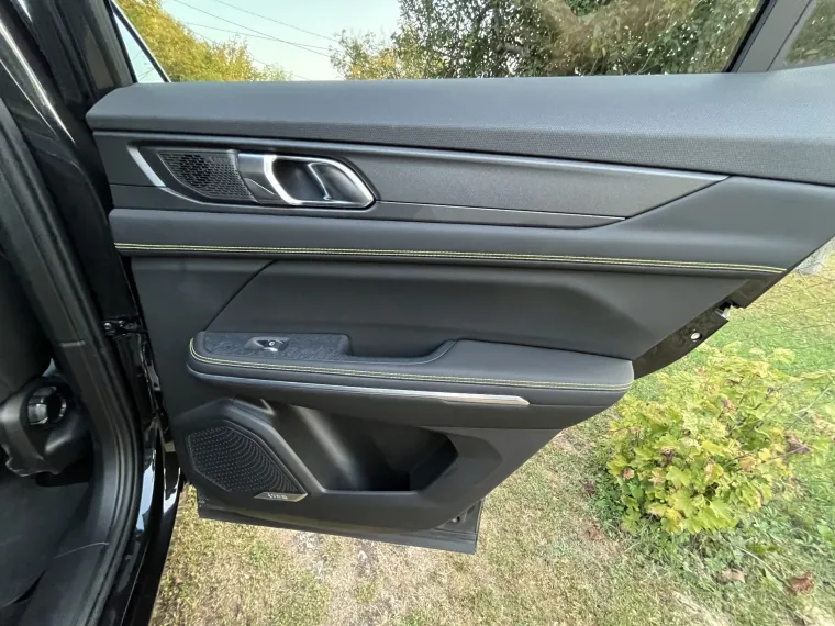 Vozili smo SUV koji ima 276 KS, hrpu opreme i cijenu koja bi mogla zabrinuti konkurenciju