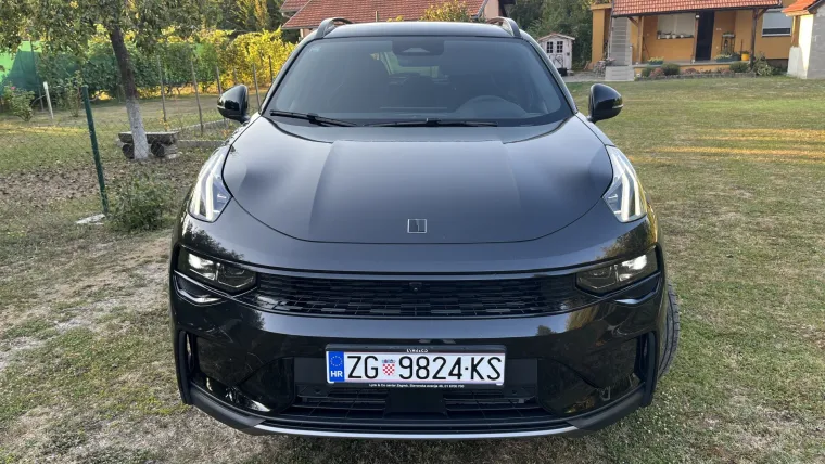 Vozili smo SUV koji ima 276 KS, hrpu opreme i cijenu koja bi mogla zabrinuti konkurenciju
