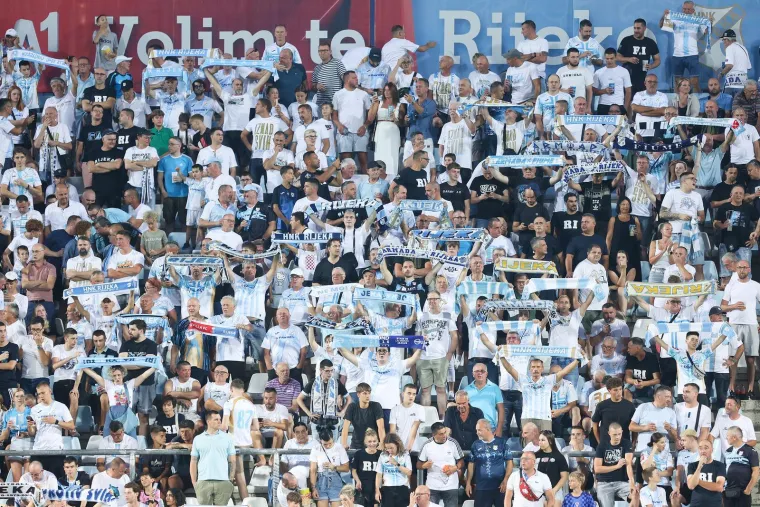 Rijeka je pobijedila, a Armada poslala domoljubnu poruku koja ledi krv u žilama