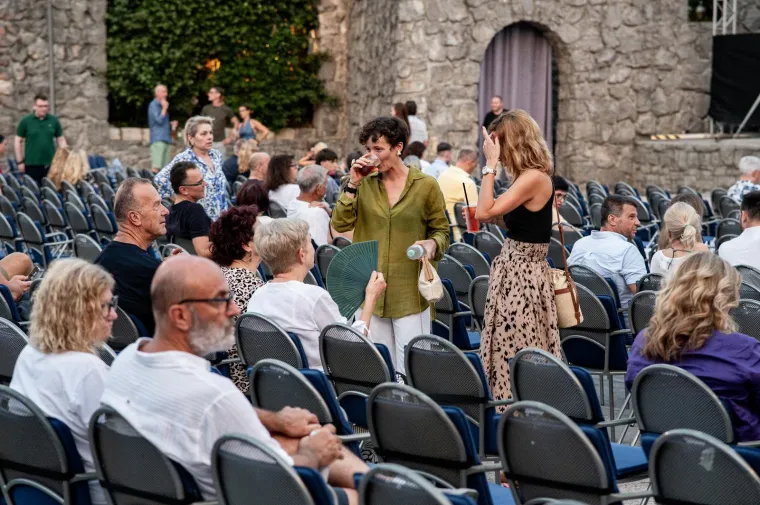 Opatija uživala uz Gregoryja Portera, među publikom i zaljubljeni Zlatko i Blanka Mate&scaron;a