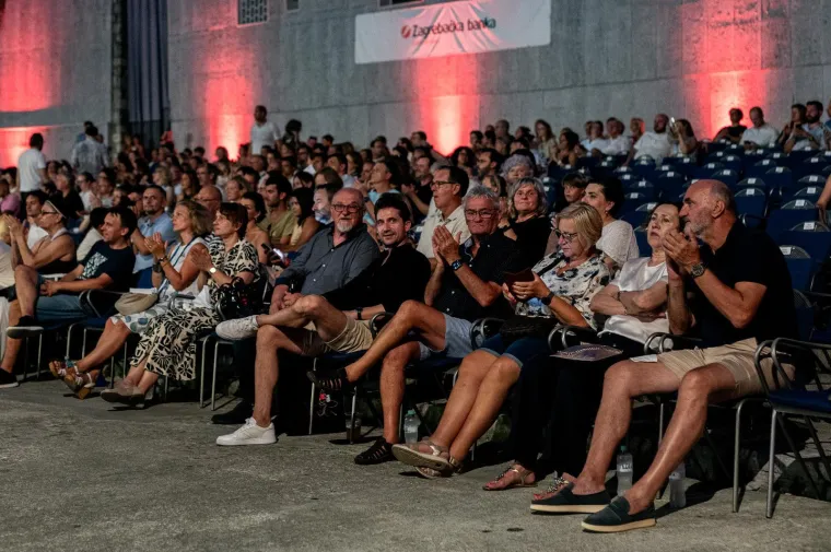 Opatija uživala uz Gregoryja Portera, među publikom i zaljubljeni Zlatko i Blanka Mate&scaron;a