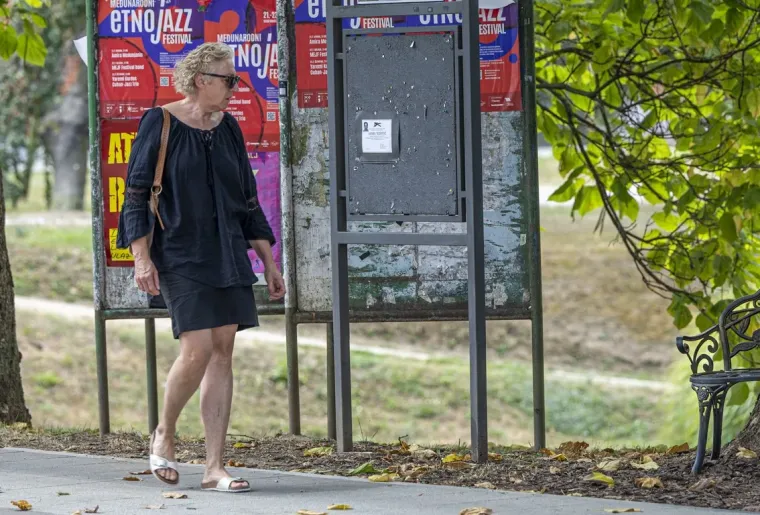 Karlovačke ulice pune čak i po vrućinama: A ove dvije 'rolerice' u minjacima ukrale sve poglede