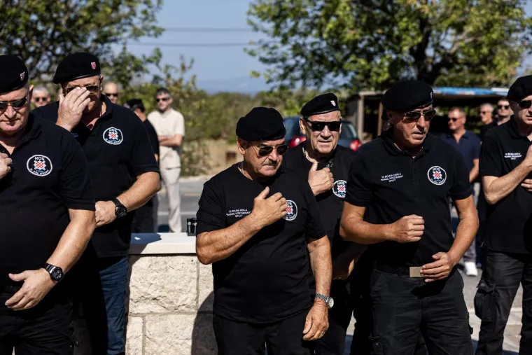 U Mostaru se okupili pripadnici HOS-a. Stigao i Marko Skejo: Evo zbog čega