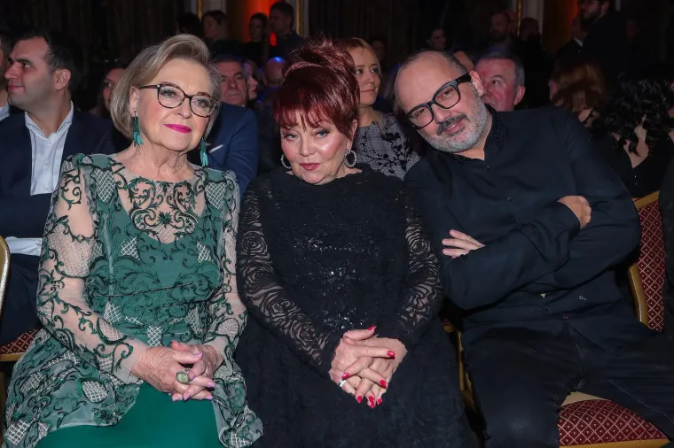 Godina dana bez Gabi Novak: Prisjetite se njezina života, ljubavi, obitelji te bogate karijere