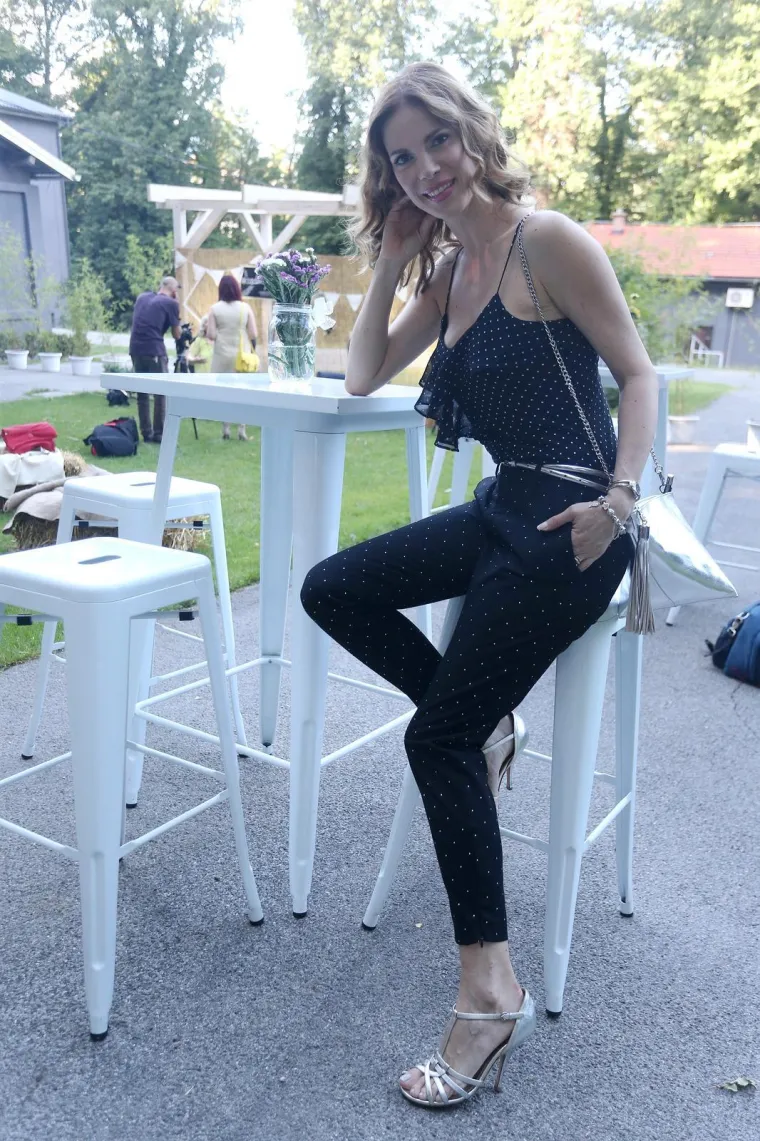Zavodljiva, elegantna i uvijek sa stilom: Pogledajte najbolja ljetna izdanja Bojane Gregorić
