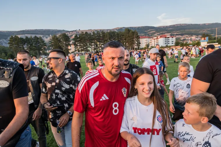 Dalić u Livnu priredio spektakl! Ove legende ne viđamo često: Pogledajte tko je očarao publiku