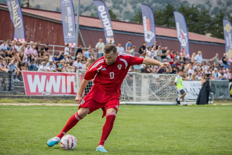 Dalić u Livnu priredio spektakl! Ove legende ne viđamo često: Pogledajte tko je očarao publiku