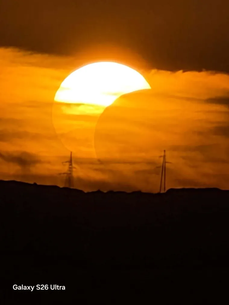 Pomrčina odu&scaron;evila Hrvate: Čitatelji &scaron;alju fotografije neobičnog prizora!