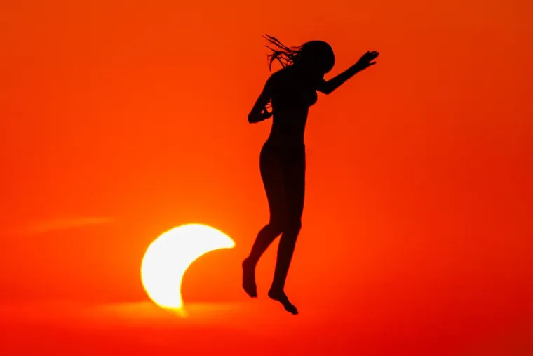 O ovim će se fotografijama jo&scaron; dugo pričati: Hrvatski fotografi uhvatili magične trenutke pomrčine!