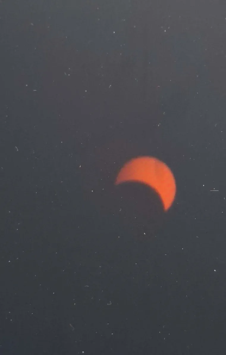 Pomrčina Sunca je izgledala spektakularno: Ovo su va&scaron;e fotografije koje ste nam slali iz cijele Hrvatske