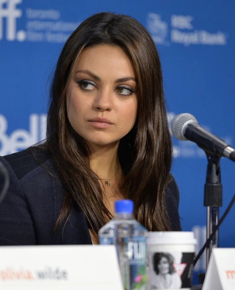 Zbog laži o godinama postala zvijezda: Zanosna Mila Kunis jo&scaron; uvijek ostavlja bez daha