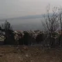 Ovako danas izgledaju Omiš i okolica: Umorni vatrogasci, pougljeni automobili i prizori tuge