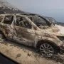 Ovako danas izgledaju Omiš i okolica: Umorni vatrogasci, pougljeni automobili i prizori tuge