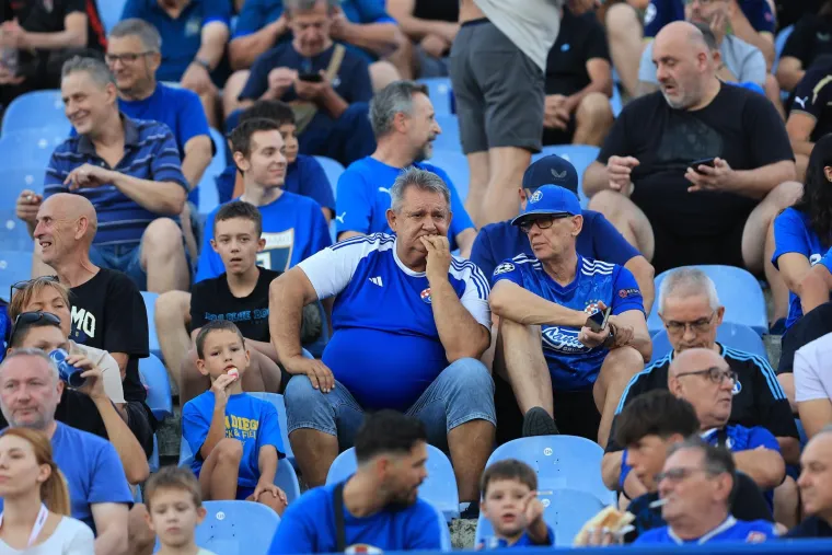 Prekrasne scene na Maksimiru: Pogledajte poruku koju su Boysi poslali Dalmaciji
