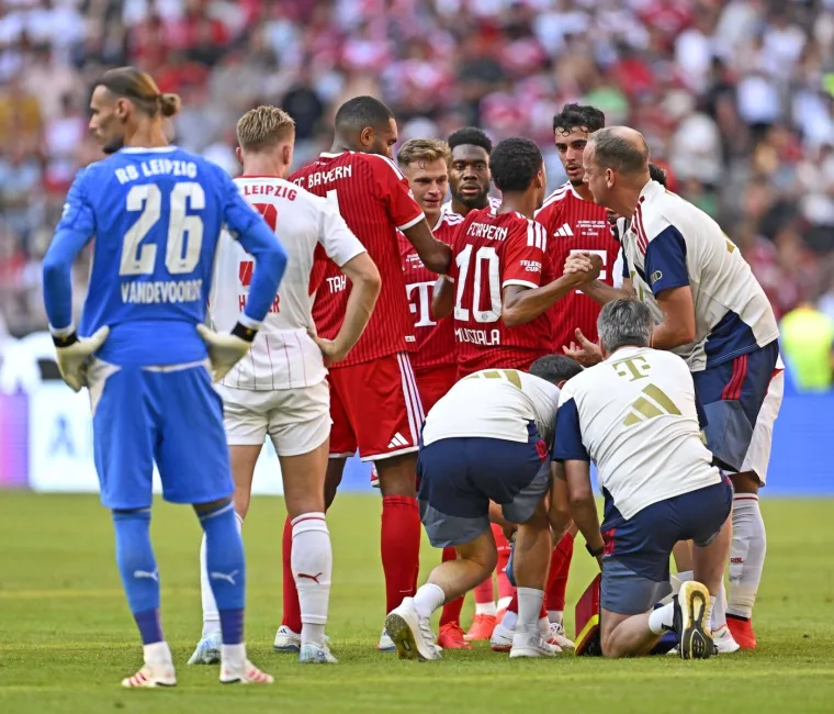 Zvijezda Bayerna sru&scaron;ila se, Allianz Arena zanijemila: &Scaron;okantne scene drame, straha i panike