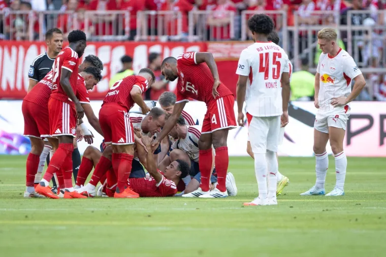 Zvijezda Bayerna sru&scaron;ila se, Allianz Arena zanijemila: &Scaron;okantne scene drame, straha i panike