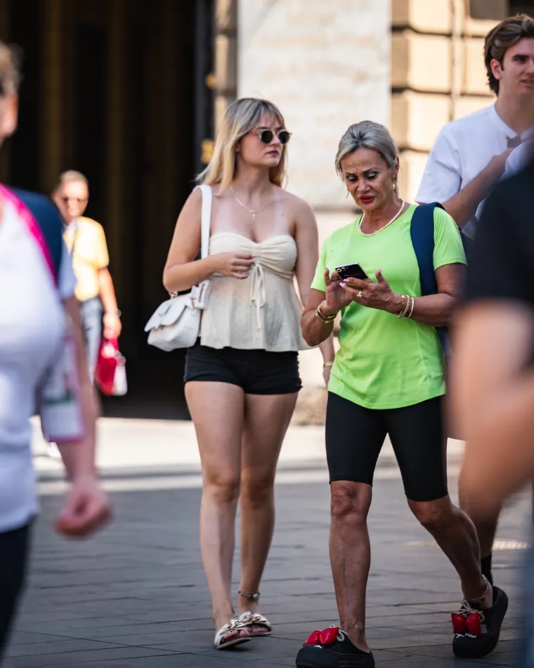 Pa ovo je da ti oči ispadnu! Pogledajte tko je privukao najvi&scaron;e pogleda na zagrebačkim ulicama