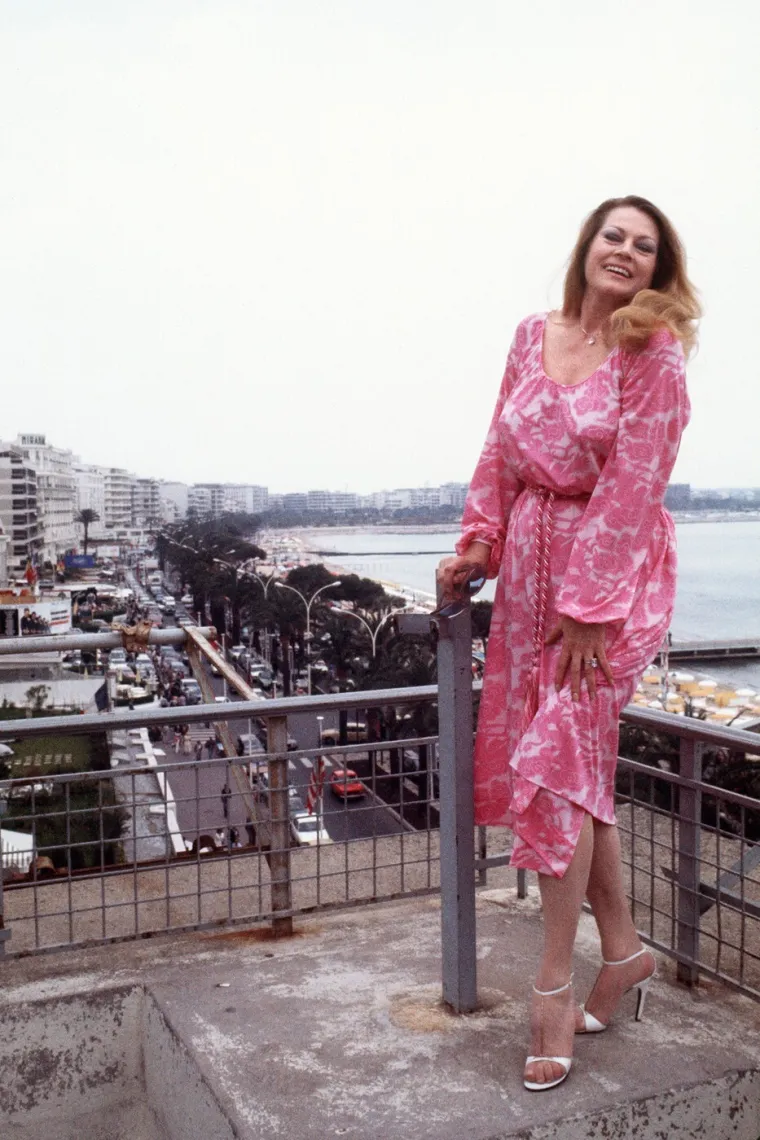 Zvali su je Ledena plavu&scaron;a, a paparazze je gađala lukom i strijelom: Tko je bila Anita Ekberg?