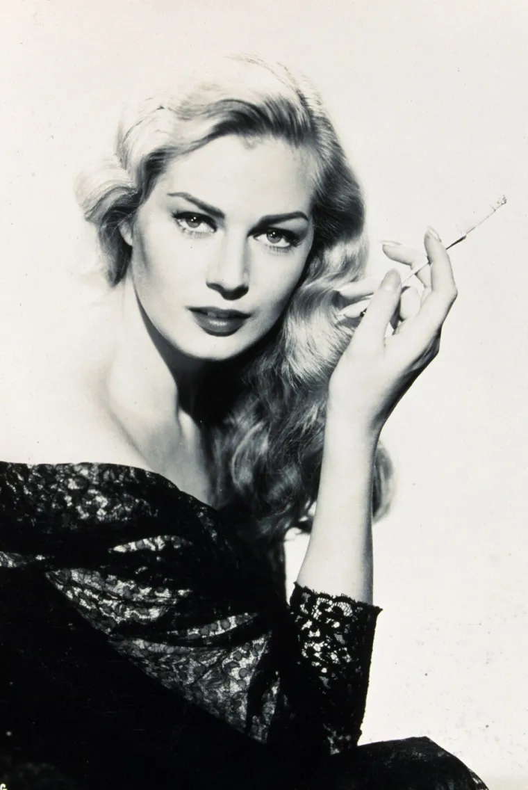 Zvali su je Ledena plavu&scaron;a, a paparazze je gađala lukom i strijelom: Tko je bila Anita Ekberg?