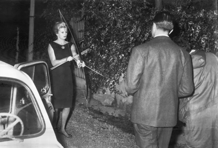 Zvali su je Ledena plavu&scaron;a, a paparazze je gađala lukom i strijelom: Tko je bila Anita Ekberg?