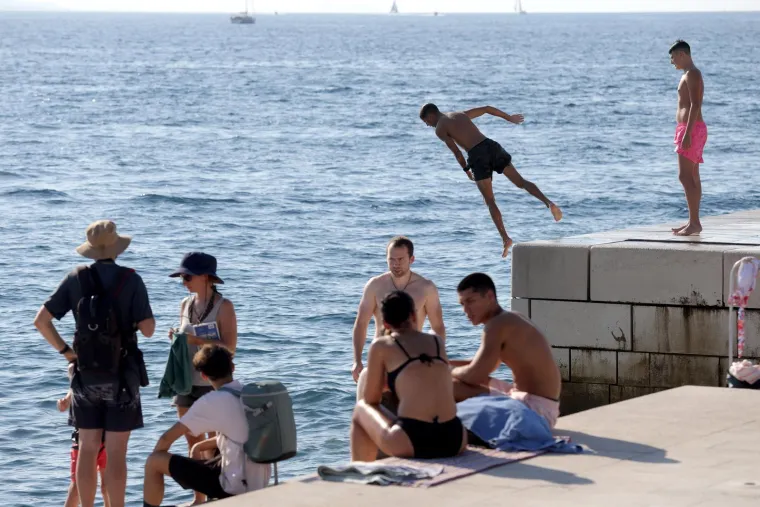 Glave su se same okretale: Zadar pun ljepotica, pogledajte tko je sve mamio poglede
