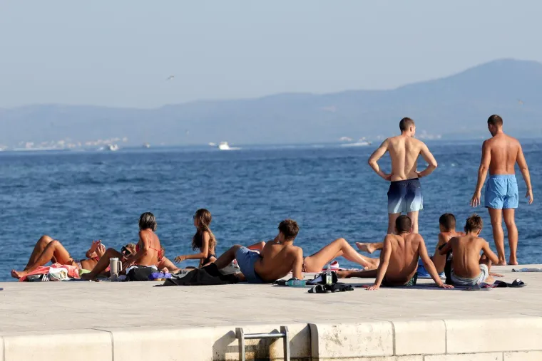 Glave su se same okretale: Zadar pun ljepotica, pogledajte tko je sve mamio poglede