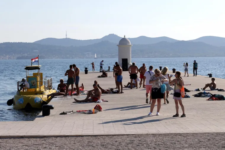 Glave su se same okretale: Zadar pun ljepotica, pogledajte tko je sve mamio poglede