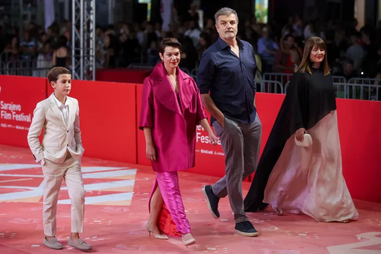Sarajevo Film Festival okupio samu elitu, pogledajte tko je sve mamio poglede na crvenom tepihu