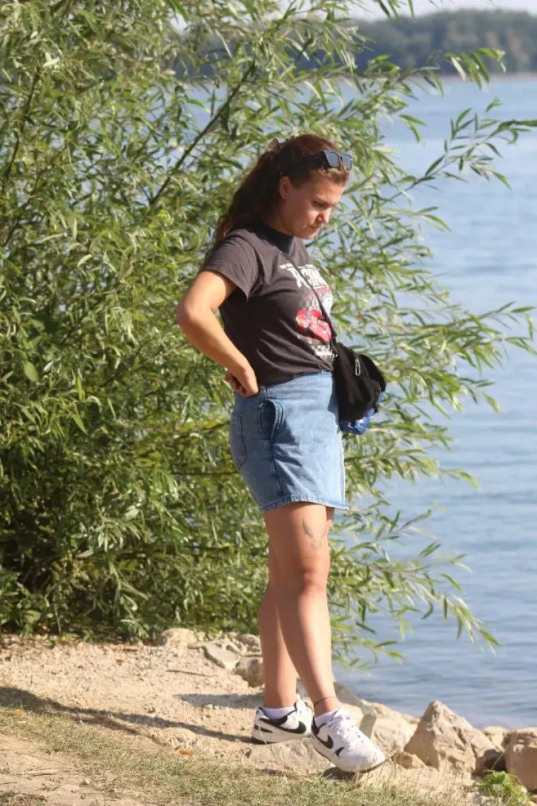 Ružičasta mini haljina bila je pun pogodak: Plavu&scaron;a na Dravi nije mogla proći nezapaženo