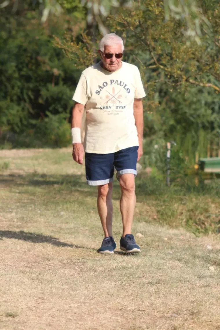 Ružičasta mini haljina bila je pun pogodak: Plavu&scaron;a na Dravi nije mogla proći nezapaženo
