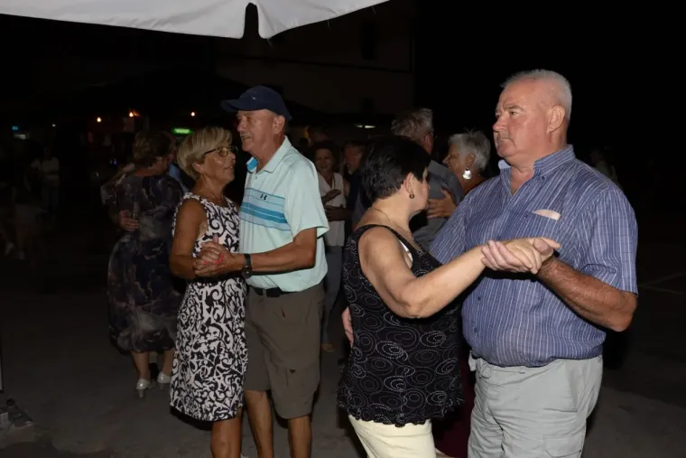 Tri ljepotice, jedan kadar: Čim su stale pred objektiv, bilo je jasno tko je obilježio večer