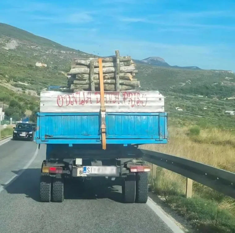 Dalmatinci su do suza nasmijali mreže urnebesnim natpisima: Jedan je luđi od drugoga