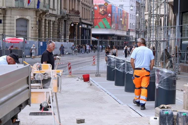Ilica dobila spremnike oko kojih se dizala pra&scaron;ina: Pogledajte kako izgledaju
