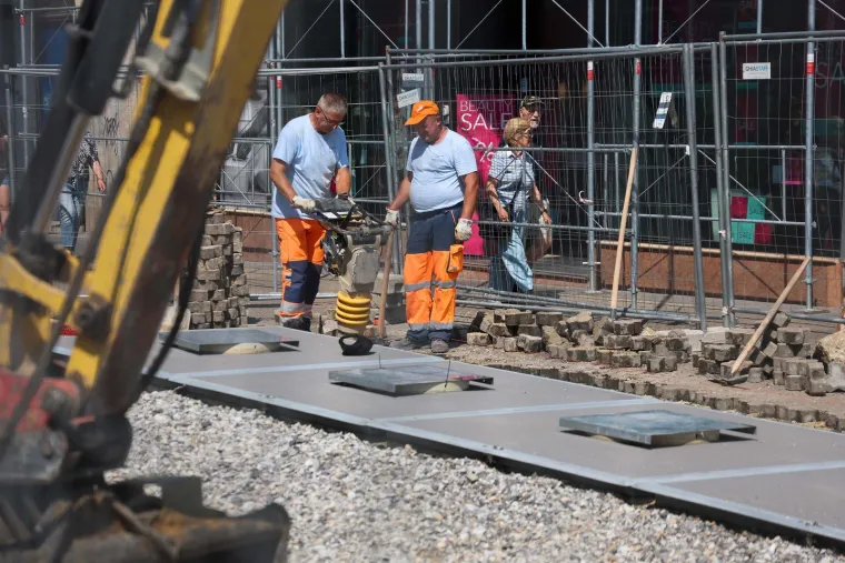 Ilica dobila spremnike oko kojih se dizala pra&scaron;ina: Pogledajte kako izgledaju