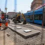 Bačeno prvo smeće u nove spremnike nadomak Trga bana Jelačića: Svi su htjeli zaviriti