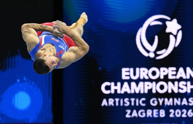 Evo za&scaron;to su Zagrepčanke ostale bez daha: Isklesani gimnastičari očarali akrobacijama