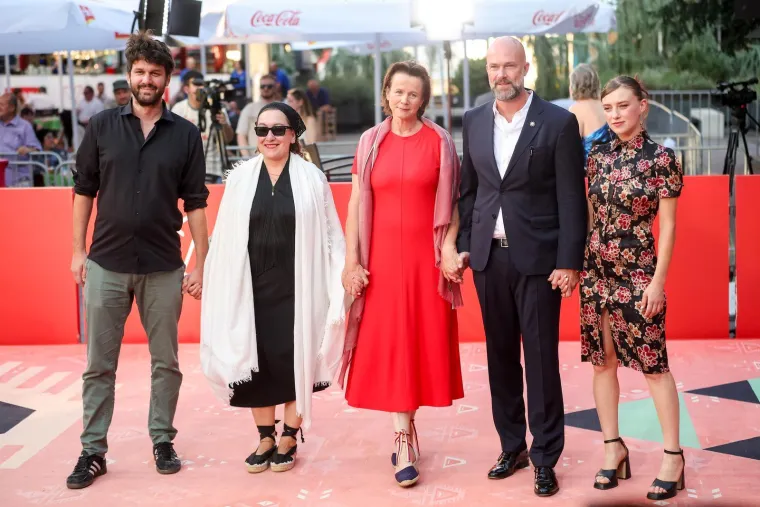 Emily Watson među zvijezdama SFF-a, a pažnju privukle i poznate dame: Pogledajte tko je sve bio