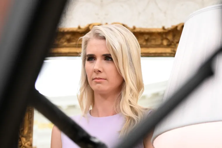 Postoji li između njih ne&scaron;to vi&scaron;e? Evo tko je djevojka opsjednuta 45 godina starijim Trumpom