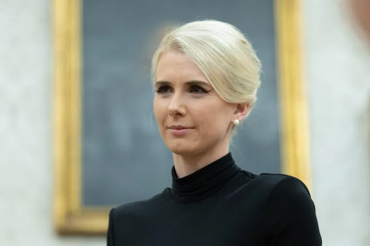 Postoji li između njih ne&scaron;to vi&scaron;e? Evo tko je djevojka opsjednuta 45 godina starijim Trumpom