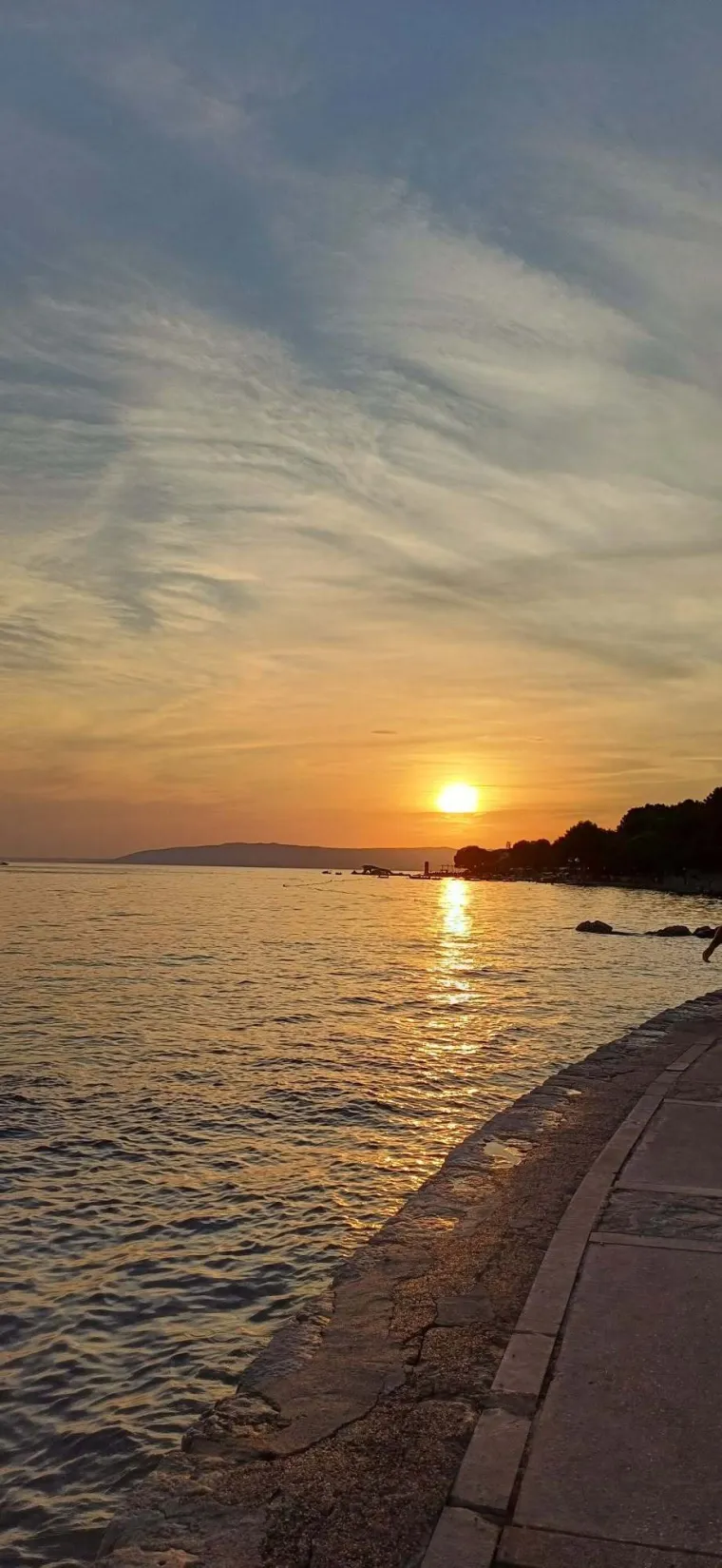 Potpuno su nas opčinile: Pogledajte 81 fotografiju zalaska sunca kojima ste nas vi počastili
