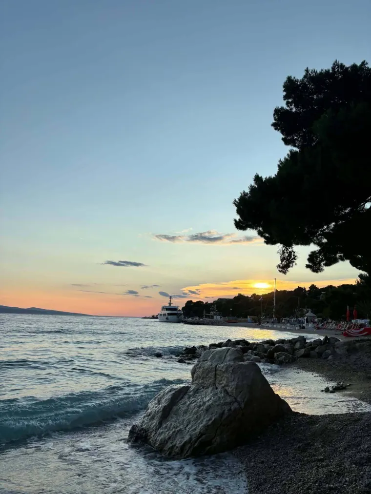 Potpuno su nas opčinile: Pogledajte 81 fotografiju zalaska sunca kojima ste nas vi počastili
