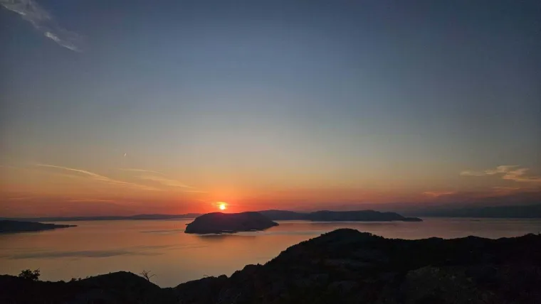 Potpuno su nas opčinile: Pogledajte 81 fotografiju zalaska sunca kojima ste nas vi počastili