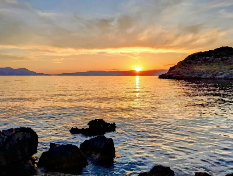 Potpuno su nas opčinile: Pogledajte 81 fotografiju zalaska sunca kojima ste nas vi počastili