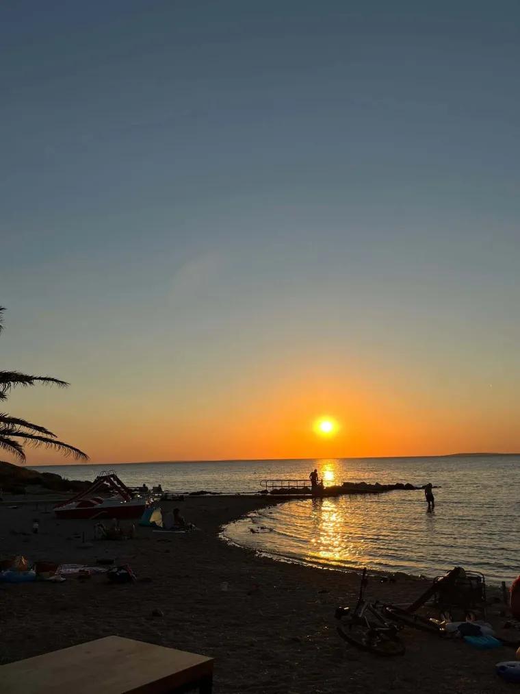 Potpuno su nas opčinile: Pogledajte 81 fotografiju zalaska sunca kojima ste nas vi počastili