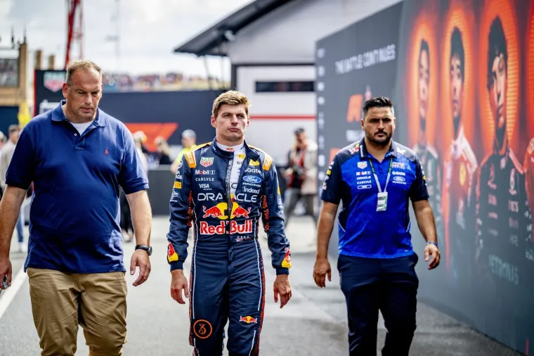 Stravičan sudar u prvom krugu! Verstappen imao te&scaron;ku nesreću, pogledajte ove scene