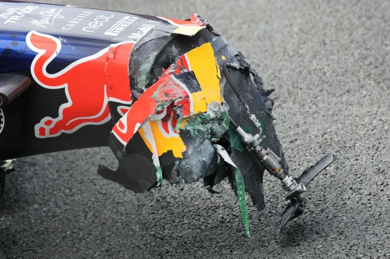 Stravičan sudar u prvom krugu! Verstappen imao te&scaron;ku nesreću, pogledajte ove scene