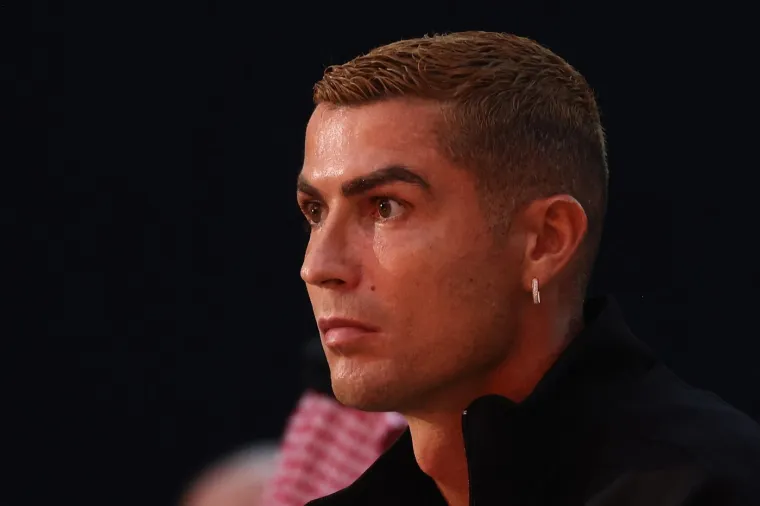 Gucci, breskva i novi prsten: Ronaldo pokazao kako izgleda luksuz nakon vjenčanja