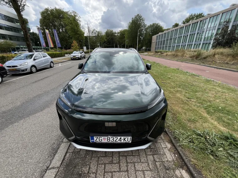 Od Zagreba do Nizozemske i natrag: Ovom SUV-u je te&scaron;ko naći manu, a pogledajte cijenu