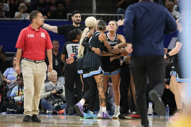 Kaos u WNBA ligi: Biv&scaron;i NBA as stigao 'braniti žene', pa se umalo sukobio s igračicom